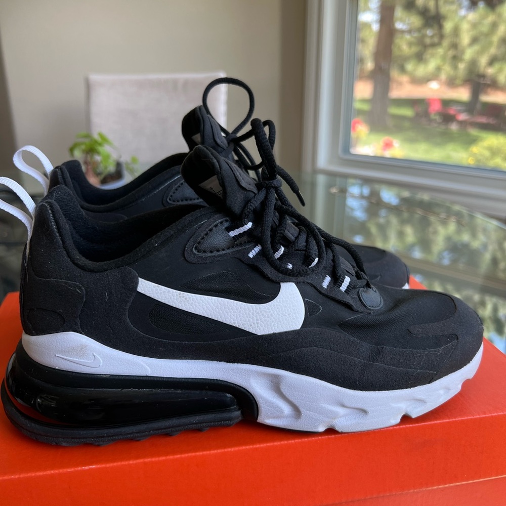 Nike Air Max 270 React